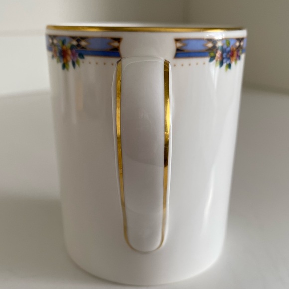 Rare Set of 4 Vtg Royal Doulton Bone China Lady Bedford Coffee Mugs Collectible - Picture 6 of 8